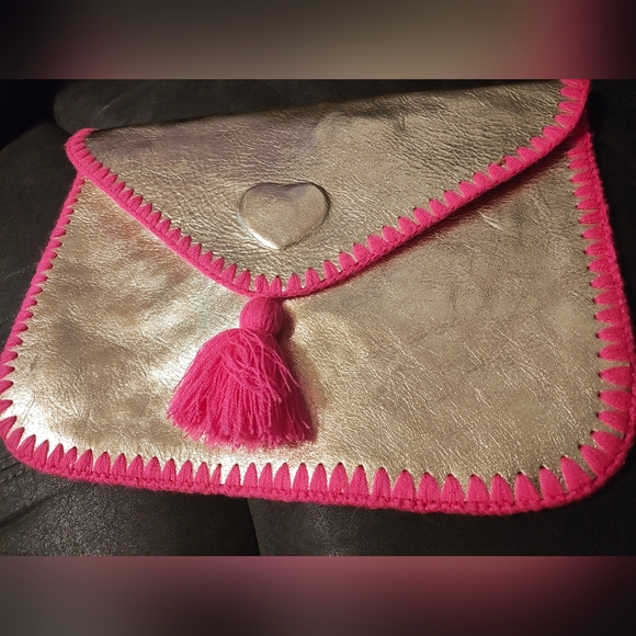 AMANO Gold BLING Tribal Envelope Purse - Picture 2 of 10